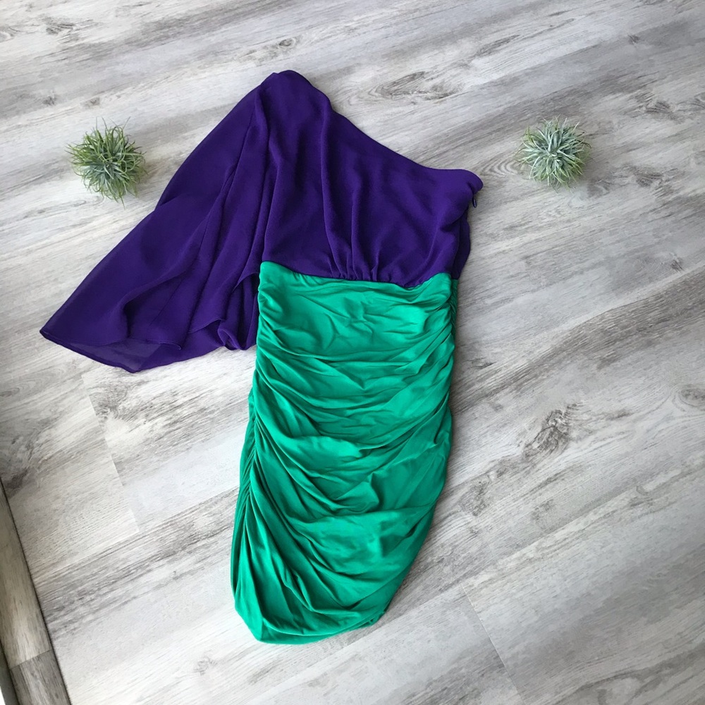 BEBE Asymmetrical Dress 💋 Size Small
